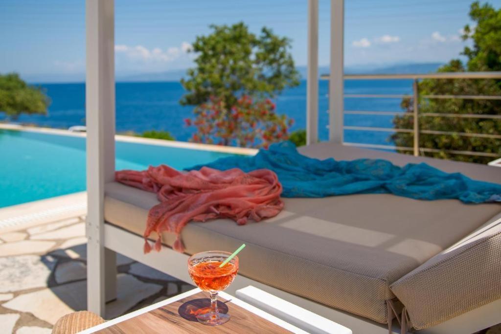 Sea View Suite With Pool Gaios Eksteriør bilde
